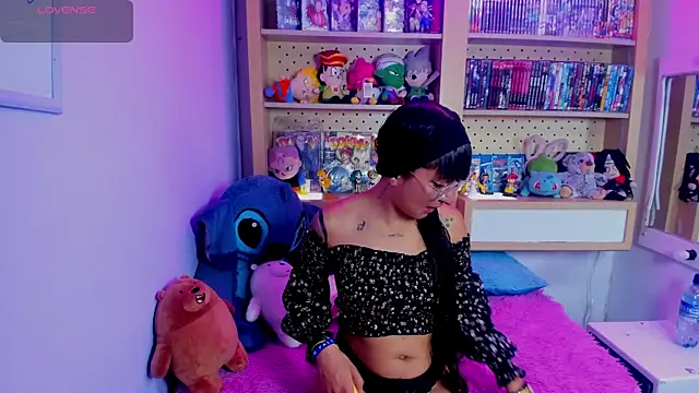 Blake frost online show from 07-17-26, 01:19