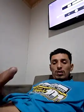 Snapshot of casadocalixaba028 chatting on 05-31-26, 02:06 casadocalixaba028 online show from 05-31-26, 02:06
