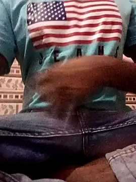 Snapshot of rahulkumar144 chatting on 05-26-26, 04:32 rahulkumar144 online show from 05-26-26, 04:32