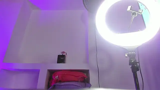 ThiagoSexy005 online show from 07-07-26, 12:35