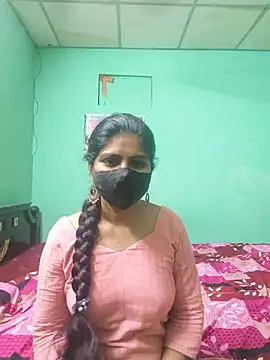 Snapshot of Sameera-sexy chatting on 06-01-26, 05:12 Sameera-sexy online show from 06-01-26, 05:12