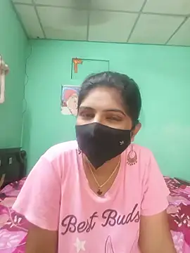 Snapshot of Sameera-sexy chatting on 05-17-26, 04:12 Sameera-sexy online show from 05-17-26, 04:12