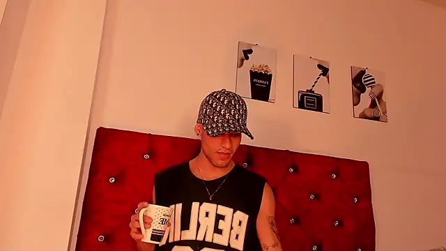 MaxPower003 online show from 05-31-26, 12:38