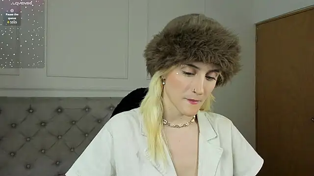 Snapshot of Jessica_lisbon chatting on 06-15-26, 09:47 Jessica lisbon online show from 06-15-26, 09:47