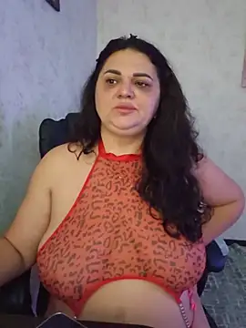 -CUTE-EVVIL- online show from 06-30-26, 06:41