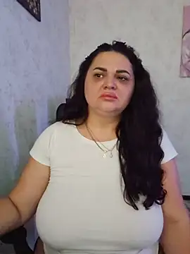 -CUTE-EVVIL- online show from 06-28-26, 05:30