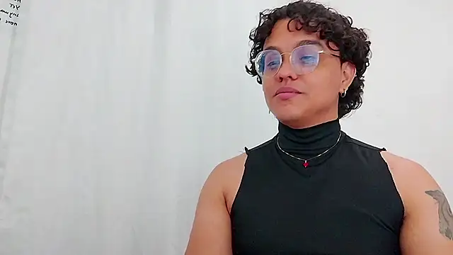 Snapshot of Diane_exotic chatting on 04-29-26, 11:33 Diane exotic online show from 04-29-26, 11:33