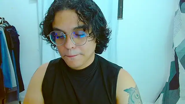 Snapshot of Diane_exotic chatting on 07-26-26, 12:17 Diane exotic online show from 07-26-26, 12:17