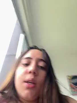 violettmonroe2 online show from 04-25-26, 07:11