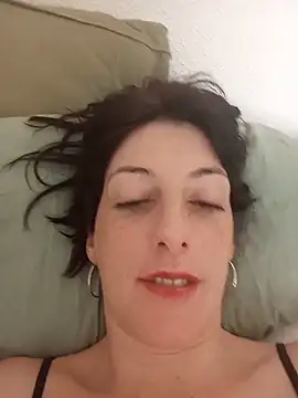 Snapshot of Valeriadolce chatting on 05-25-26, 12:37 Valeriadolce online show from 05-25-26, 12:37
