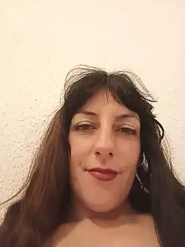 Snapshot of Valeriadolce chatting on 05-15-26, 11:36 Valeriadolce online show from 05-15-26, 11:36