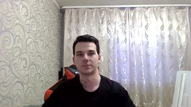 gwinbladee online show from 04-24-26, 11:07