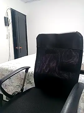 nadia  abaud online show from 02-09-26, 03:37