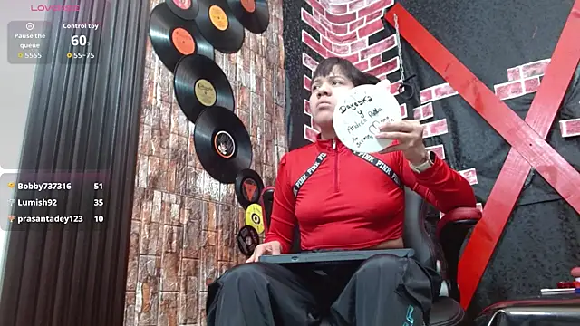 Dominatriz Arlette online show from 06-26-26, 06:25