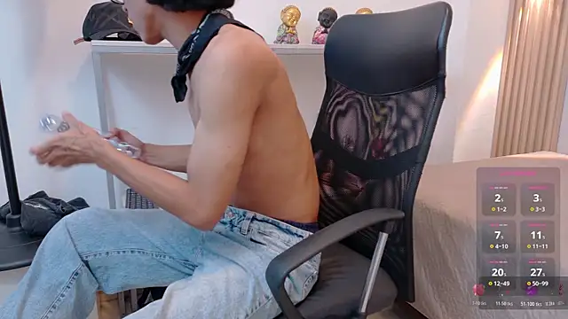 Zayn Fox32 online show from 06-17-26, 07:02