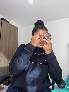 Snapshot of Nerea- chatting on 05-31-26, 03:23 Nerea- online show from 05-31-26, 03:23