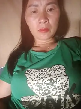Snapshot of Lella_01 chatting on 05-30-26, 02:01 Lella 01 online show from 05-30-26, 02:01