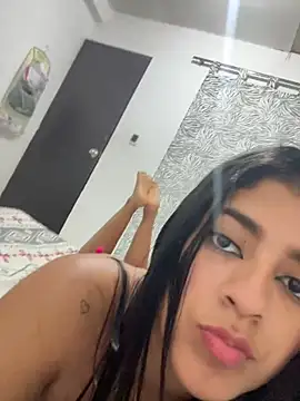 AbrilCollins online show from 07-13-26, 04:17