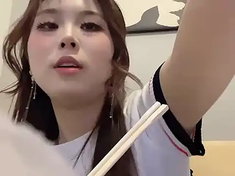 paofu-520 online show from 04-27-26, 04:49