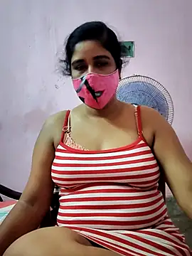 Snapshot of Rulali_44 chatting on 04-26-26, 06:05 Rulali 44 online show from 04-26-26, 06:05