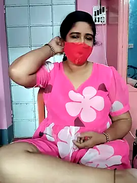 Snapshot of Rulali_44 chatting on 05-15-26, 04:10 Rulali 44 online show from 05-15-26, 04:10