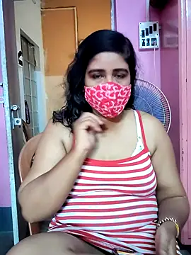 Snapshot of Rulali_44 chatting on 05-19-26, 04:19 Rulali 44 online show from 05-19-26, 04:19