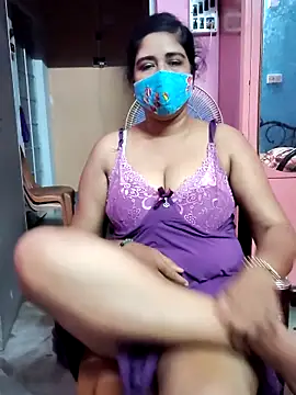 Snapshot of Rulali_44 chatting on 05-23-26, 04:06 Rulali 44 online show from 05-23-26, 04:06