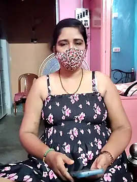 Snapshot of Rulali_44 chatting on 06-29-26, 02:39 Rulali 44 online show from 06-29-26, 02:39