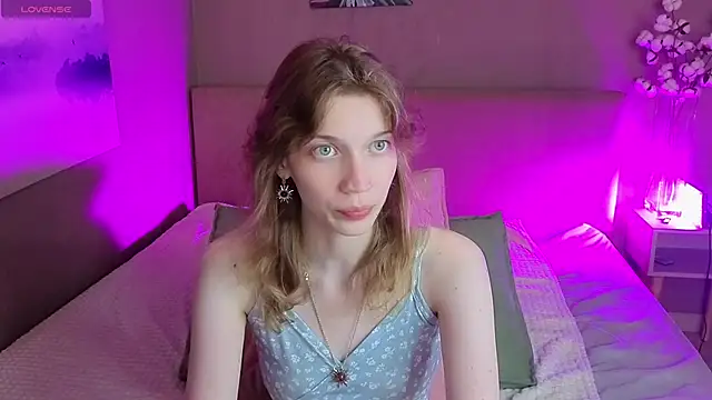 Emily Cartex online show from 06-27-26, 05:13