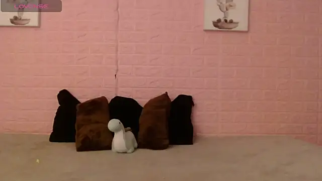 Snapshot of majumei chatting on 06-14-26, 04:57 majumei online show from 06-14-26, 04:57