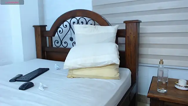 Snapshot of Leo_Rico_ chatting on 05-25-26, 11:47 Leo Rico online show from 05-25-26, 11:47