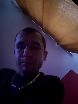 Snapshot of kwiatek32986 chatting on 04-28-26, 03:33 kwiatek32986 online show from 04-28-26, 03:33