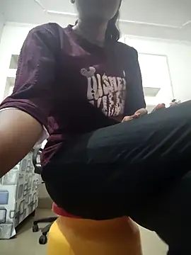 ESHA-LOVE online show from 05-02-26, 12:27