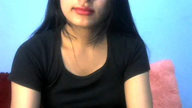 Snapshot of sharmeeli_sima chatting on 05-15-26, 02:20 sharmeeli sima online show from 05-15-26, 02:20