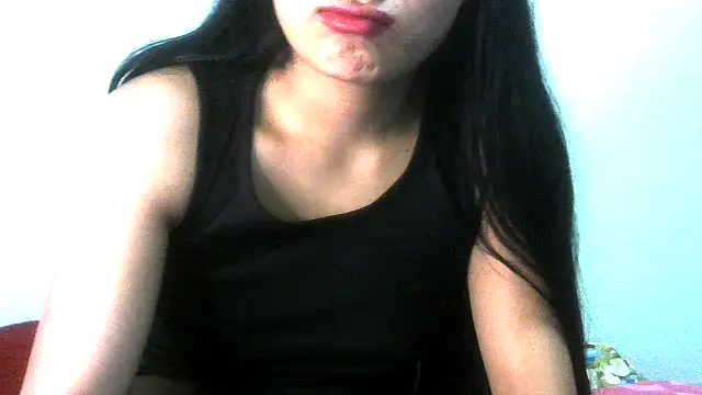 Snapshot of sharmeeli_sima chatting on 06-05-26, 07:14 sharmeeli sima online show from 06-05-26, 07:14