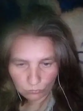Snapshot of IrisMaris37 chatting on 05-21-26, 10:12 IrisMaris37 online show from 05-21-26, 10:12