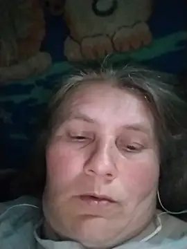 Snapshot of IrisMaris37 chatting on 05-17-26, 01:55 IrisMaris37 online show from 05-17-26, 01:55
