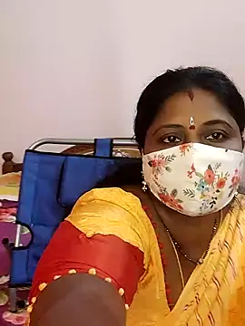 Snapshot of telugu_Geetha40 chatting on 07-18-26, 06:00 telugu Geetha40 online show from 07-18-26, 06:00