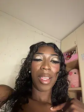 Snapshot of SpicySweetie chatting on 06-13-26, 08:56 SpicySweetie online show from 06-13-26, 08:56