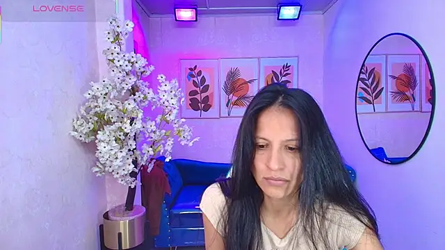 Antonella rivers online show from 04-27-26, 12:36