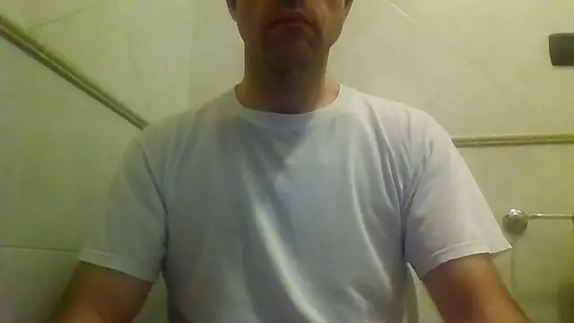 Snapshot of kelper18 chatting on 05-13-26, 05:20 kelper18 online show from 05-13-26, 05:20