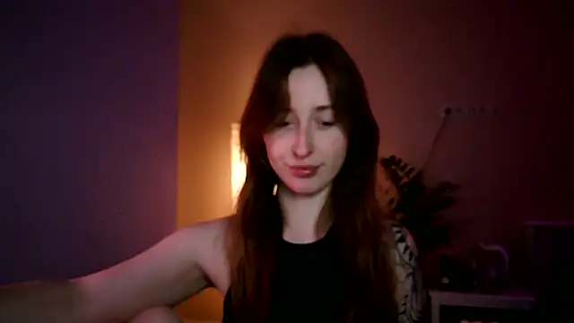 Snapshot of she_tora69 chatting on 06-10-26, 10:22 she tora69 online show from 06-10-26, 10:22