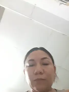 Snapshot of Luna_Morch chatting on 07-25-26, 11:33 Luna Morch online show from 07-25-26, 11:33