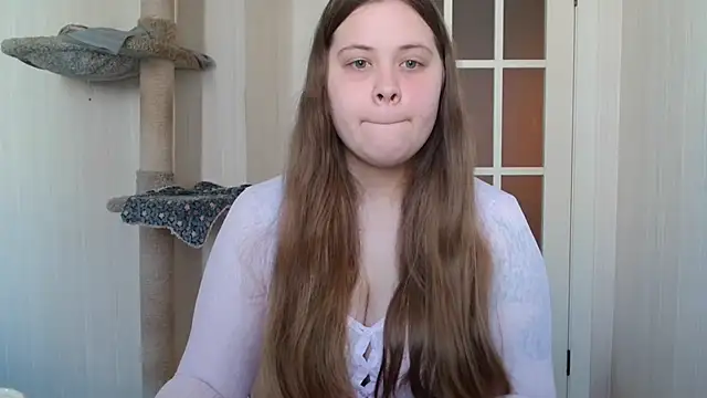 Kira perry online show from 04-26-26, 06:22