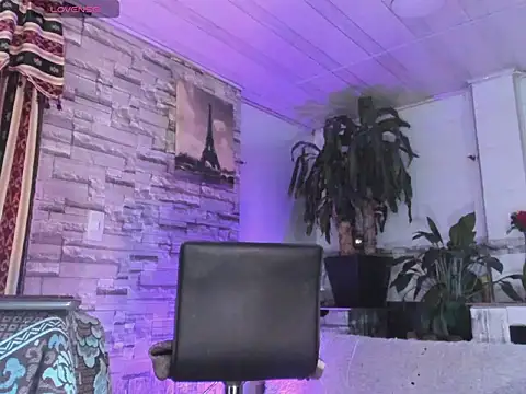 BeautyCatalella1 online show from 04-29-26, 05:30