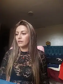 Snapshot of Angel_Nova_ chatting on 06-06-26, 04:56 Angel Nova online show from 06-06-26, 04:56