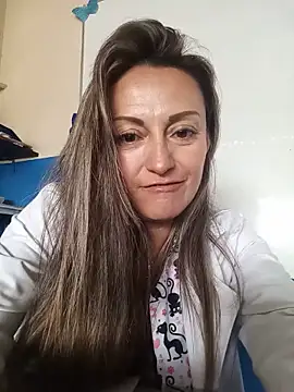 Snapshot of Angel_Nova_ chatting on 06-04-26, 01:05 Angel Nova online show from 06-04-26, 01:05