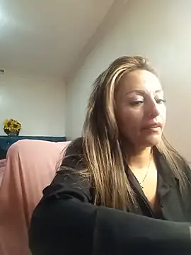 Snapshot of Angel_Nova_ chatting on 05-24-26, 11:37 Angel Nova online show from 05-24-26, 11:37
