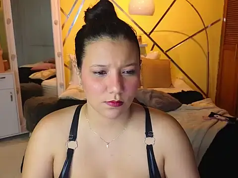 Snapshot of Jana_lolipopyummy chatting on 06-11-26, 02:00 Jana lolipopyummy online show from 06-11-26, 02:00