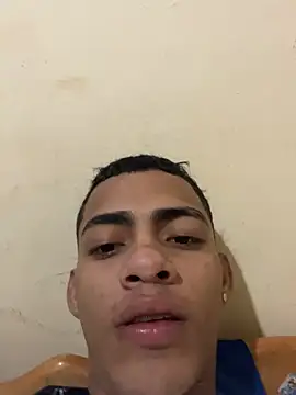 Snapshot of Antonelo_blake chatting on 05-25-26, 04:56 Antonelo blake online show from 05-25-26, 04:56